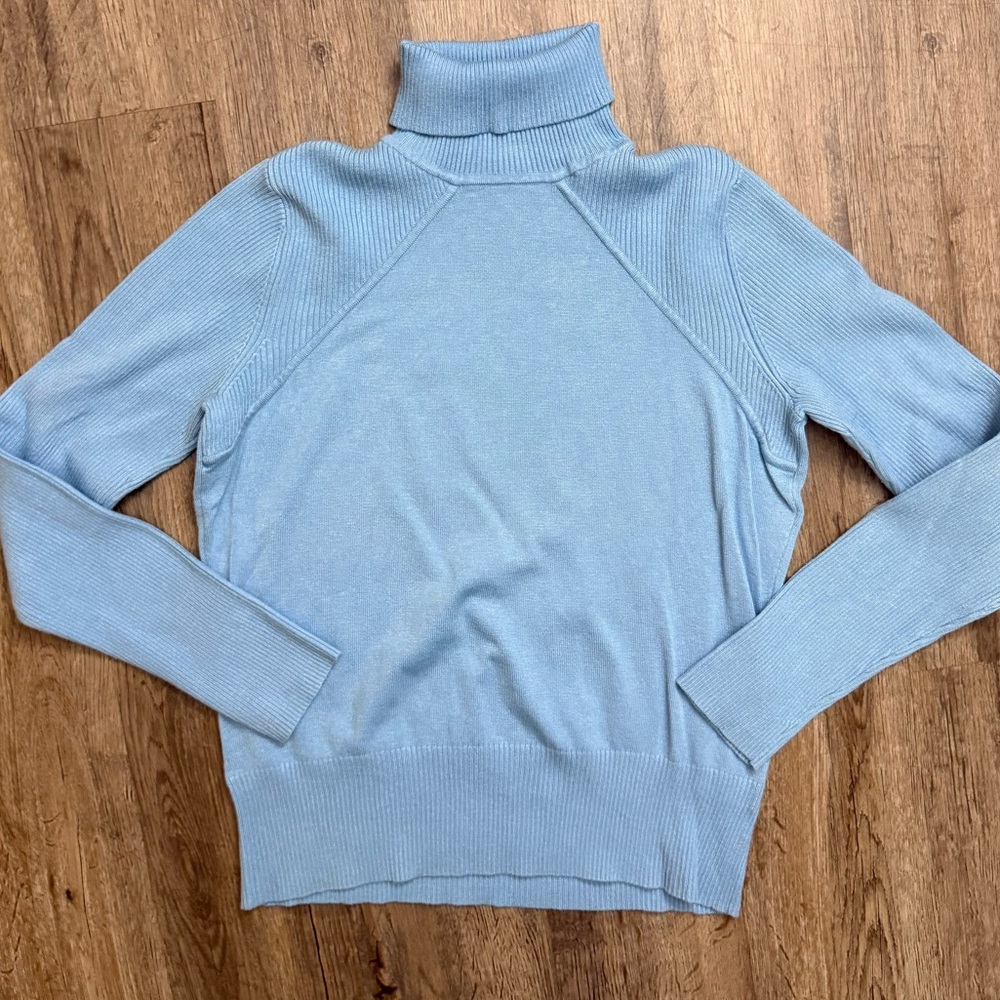 Tribal • Ribbed Sleeve Blue Turtleneck